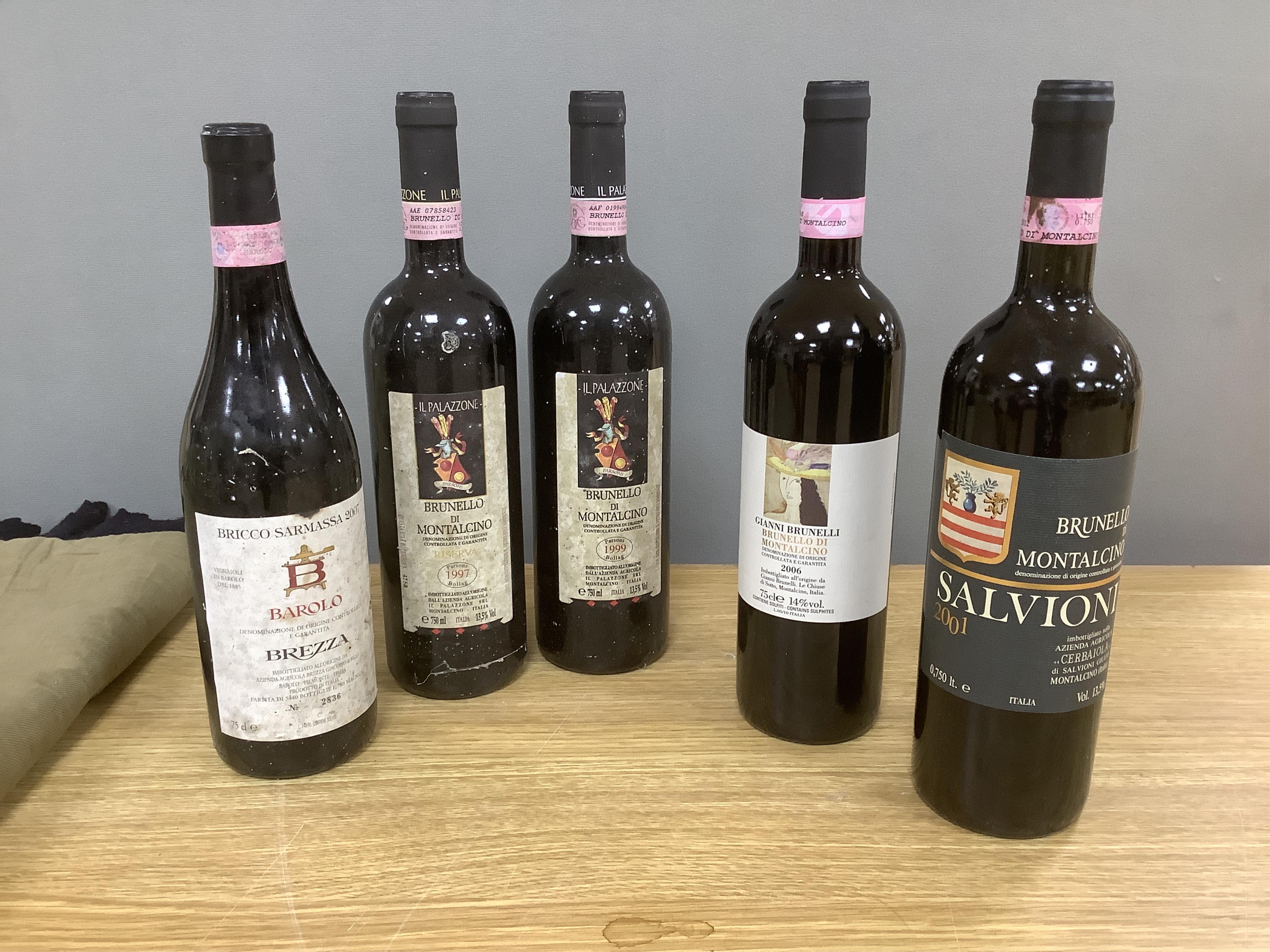 Twenty five various bottles of wine to include Barolo 1997 and Sesti Sauvignon 2009. Condition - fair, storage history unknown